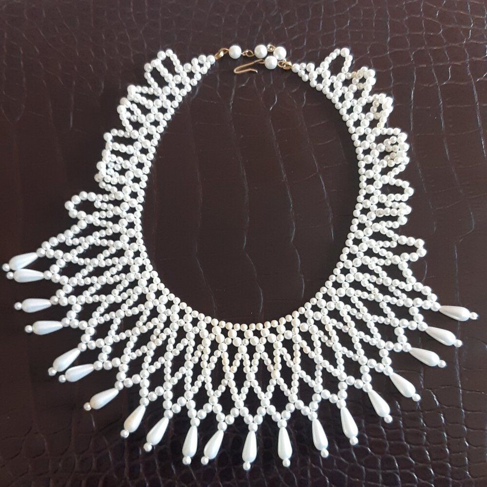 ⚡️BUY 3 for $35⚡️ Vintage Bib Necklace Pearl White Faux Beads